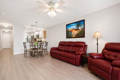 Beautifully renovated lakefront corner first-floor condo - photo 8