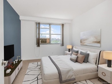 Great Opportunity to own this gorgeous 2 Bedroom 1 Bath co op - photo 6