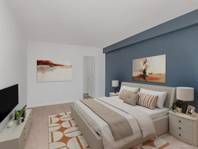 Great Opportunity to own this gorgeous 2 Bedroom 1 Bath co op - photo 8