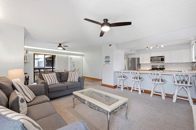 Welcome to Heron Pond, a peaceful coastal retreat in the heart - photo 12