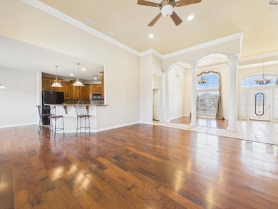 Exceptional executive home offering over 3,000 sq ft of refined - photo 13