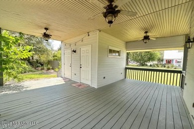 Well-appointed property located on the first block of Main - photo 10