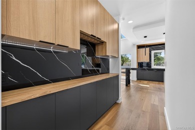 Welcome to this truly one-of-a-kind brand-new modern farmhouse - photo 20