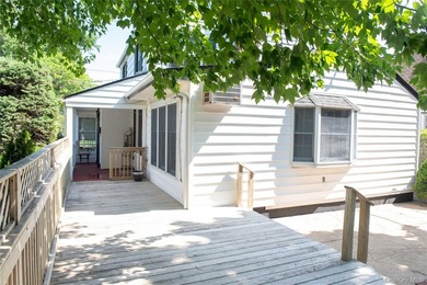 Move-in ready! Located in the highly desirable Terrace section - photo 21