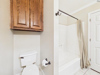 Exceptional executive home offering over 3,000 sq ft of refined - photo 22