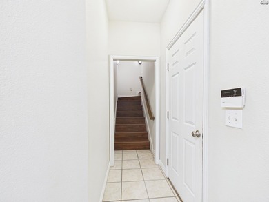 Exceptional executive home offering over 3,000 sq ft of refined - photo 25