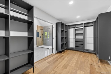 Welcome to this truly one-of-a-kind brand-new modern farmhouse - photo 31