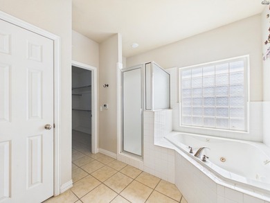 Exceptional executive home offering over 3,000 sq ft of refined - photo 31