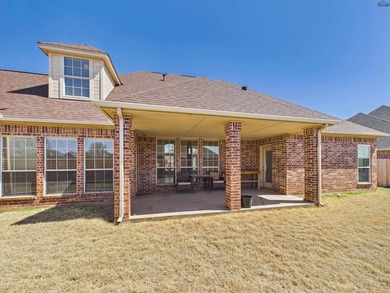 Exceptional executive home offering over 3,000 sq ft of refined - photo 39