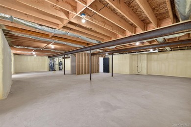 Welcome to this truly one-of-a-kind brand-new modern farmhouse - photo 42