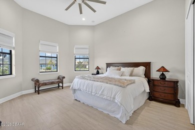 ***HOME BEING OFFERED FULLY FURNISHED MINUS A FEW - photo 7