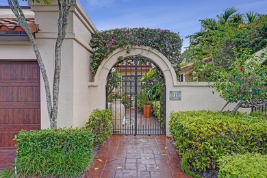 This is a 3 bedroom 2 bath renovated home in the gated community - photo 2