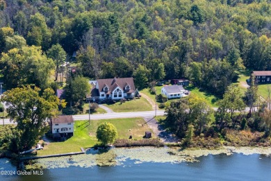 Ballston Lake Home Sale Pending in Ballston New York