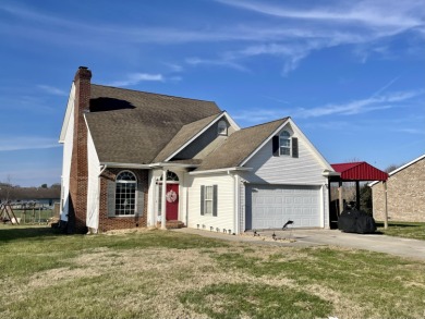 Tons of living space in this beautiful 2 1/2 story contemporary - Lake Home Sale Pending in Somerset, Kentucky