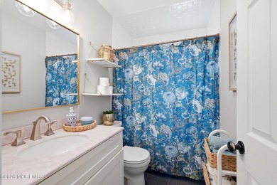 This move-in-ready home, located in the sought-after Berkeley - photo 22