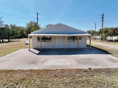 Lake Eufaula Commercial For Sale in Checotah Oklahoma