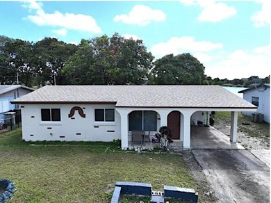 (private lake, pond, coastal) Home Active Under Contract in Pompano Beach Florida