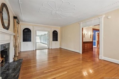 Welcome to Warwick Hall, a prominent James River estate on just - photo 12