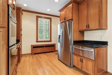 Welcome to Warwick Hall, a prominent James River estate on just - photo 17