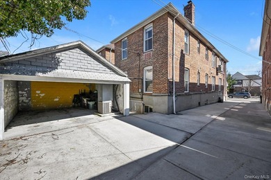 Detached double brick, large two family in prime North Flushing - photo 19