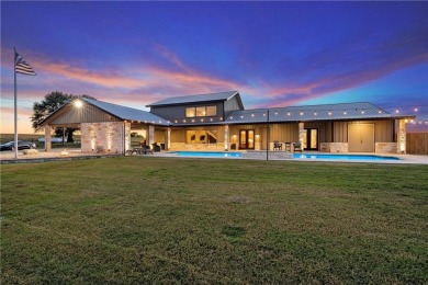 Lake Home For Sale in Chilton, Texas