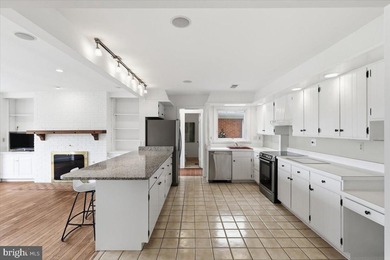 Ideally located in picturesque New Market, this exceptional - photo 26