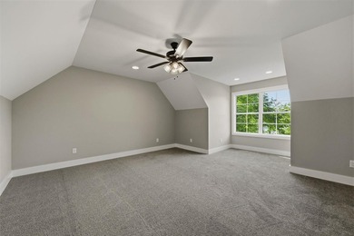 Year-round lake views, a private dock, and enough space for the - photo 27