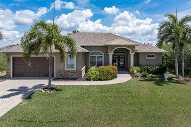 SAILBOAT ACCESS POOL HOME IN SOUTH GULF COVE W/50FT DOCK & 12 - photo 1