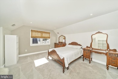 Ideally located in picturesque New Market, this exceptional - photo 38