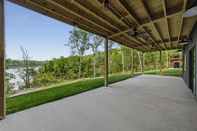 Year-round lake views, a private dock, and enough space for the - photo 41