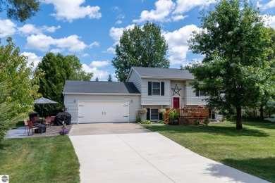 (private lake, pond, creek) Home For Sale in Lake Isabella Michigan