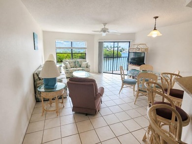 Top-floor furnished waterfront condo with sailboat access and - photo 5