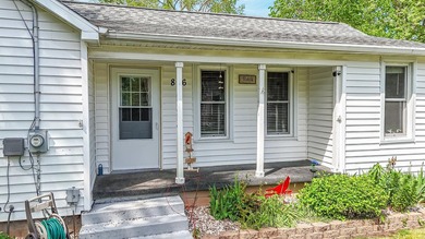 Waterfront ranch-style retreat on a channel off the Wolf River! - photo 3
