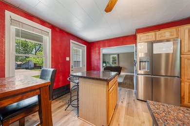 Waterfront ranch-style retreat on a channel off the Wolf River! - photo 5