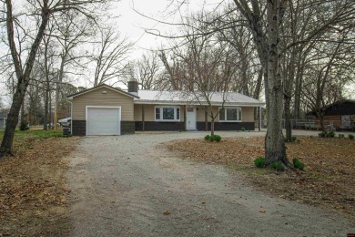 Bull Shoals Lake Home For Sale in Lakeview Arkansas