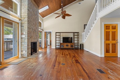 Waterfront living just off Mallini! This 3-bedroom, 2.5-bath - photo 12
