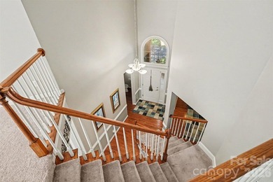 Welcome to sought after Hunter Oaks! This beautifully maintained - photo 18