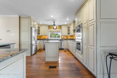 Waterfront living just off Mallini! This 3-bedroom, 2.5-bath - photo 20