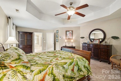 Welcome to sought after Hunter Oaks! This beautifully maintained - photo 21