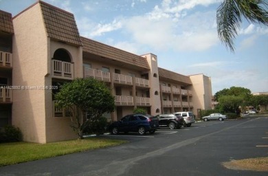 Lake Condo For Sale in Sunrise, Florida