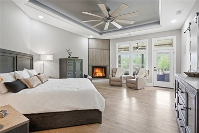 Luxury Lakefront Living on Lake Keowee Experience the pinnacle - photo 23