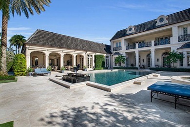 Truly one-of-a-kind estate home on over 1.2 acres, the largest - photo 28