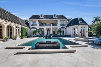 Truly one-of-a-kind estate home on over 1.2 acres, the largest - photo 29