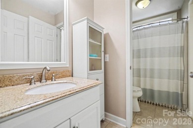 Welcome to sought after Hunter Oaks! This beautifully maintained - photo 30