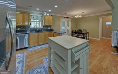 Charming ranch home in a convenient Lavonia location just - photo 10