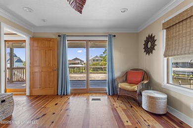 Waterfront living just off Mallini! This 3-bedroom, 2.5-bath - photo 31