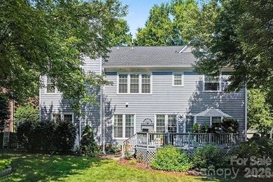 Welcome to sought after Hunter Oaks! This beautifully maintained - photo 33
