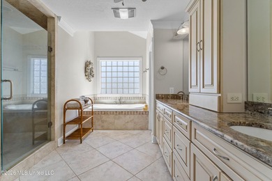 Waterfront living just off Mallini! This 3-bedroom, 2.5-bath - photo 34