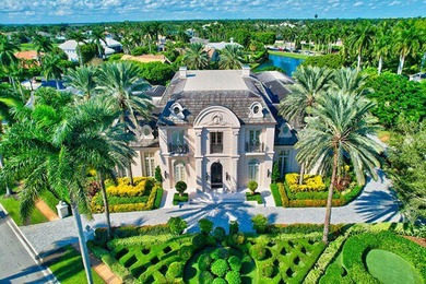 Truly one-of-a-kind estate home on over 1.2 acres, the largest - photo 35