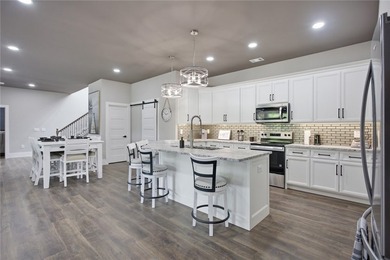 Luxury Lakefront Living on Lake Keowee Experience the pinnacle - photo 38